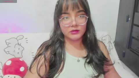 Snapshot of naoko_uwu chatting on 20, 4, 2026 Naoko online show from 20, 4, 2026