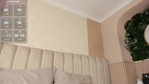 Naomi online show from 12, 4, 2026