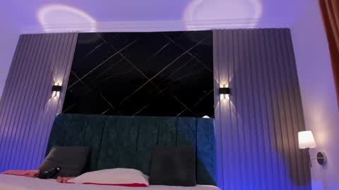 Naomi online show from 16, 4, 2026