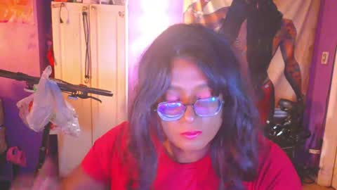 Snapshot of naomifux chatting on 3, 6, 2026 Naomi online show from 3, 6, 2026