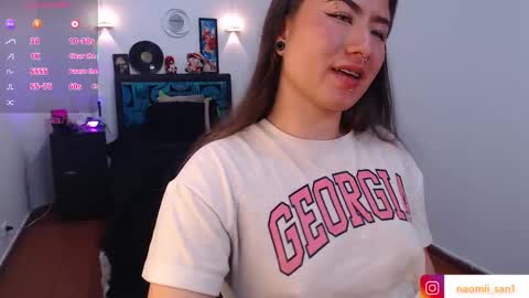 Snapshot of naomii_san chatting on 9, 9, 2025 liz3 online show from 9, 9, 2025