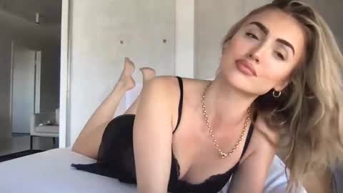 naomirhoades online show from 10, 2, 2025