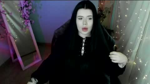 Snapshot of naomivibes chatting on 21, 4, 2026 Naomi online show from 21, 4, 2026