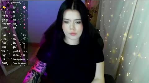 Snapshot of naomivibes chatting on 22, 4, 2026 Naomi online show from 22, 4, 2026