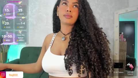 Naomi     online show from 21, 11, 2025