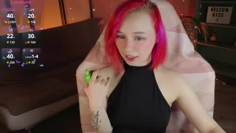 Snapshot of naomiyoru chatting on 8, 2, 2026 Naomi online show from 8, 2, 2026