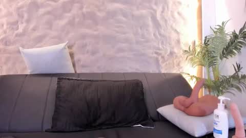 Snapshot of naomy_gyal chatting on 24, 2, 2026 I am Naomy online show from 24, 2, 2026