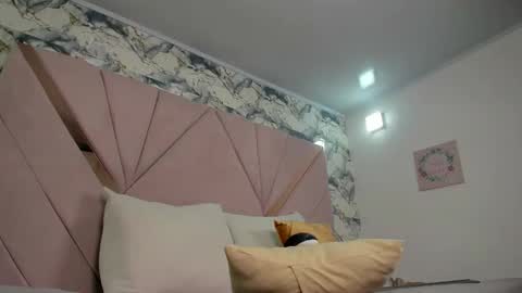 Naomy online show from 18, 3, 2026