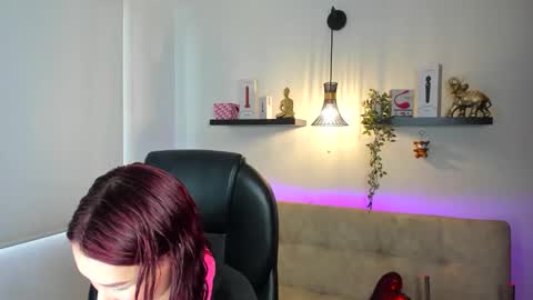 Naomy Stanley online show from 19, 4, 2026