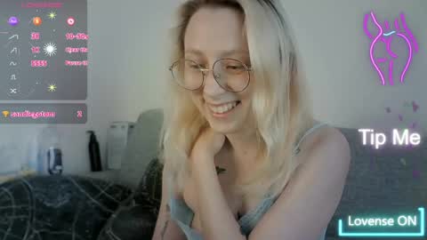 Snapshot of naozuqace chatting on 3, 6, 2026 NaozuQAce online show from 3, 6, 2026