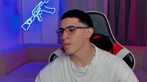 sebastian online show from 7, 4, 2026