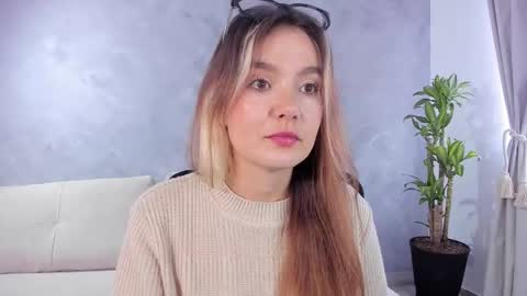 Snapshot of nashlyfontanna chatting on 8, 3, 2026 Nashly Fontana online show from 8, 3, 2026