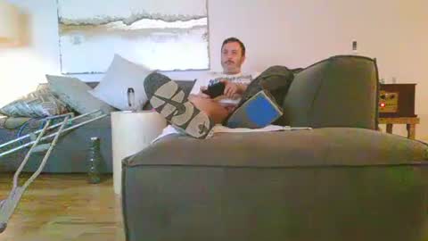 nassobout online show from 6, 4, 2026