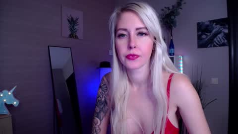 Snapshot of nastasya_cute chatting on 5, 12, 2024 Nastya online show from 5, 12, 2024