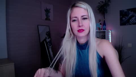 Snapshot of nastasya_cute chatting on 9, 12, 2024 Nastya online show from 9, 12, 2024
