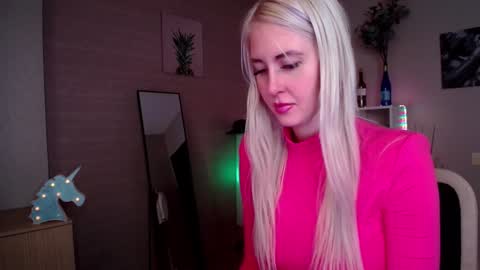 Snapshot of nastasya_cute chatting on 17, 12, 2024 Nastya online show from 17, 12, 2024