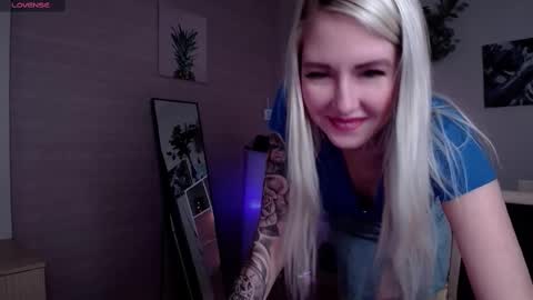 Snapshot of nastasya_cute chatting on 11, 3, 2025 Nastya online show from 11, 3, 2025