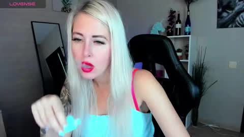 Snapshot of nastasya_cute chatting on 15, 9, 2025 Nastya online show from 15, 9, 2025