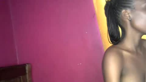 Snapshot of nasty_bee2 chatting on 15, 6, 2026 NAS online show from 15, 6, 2026