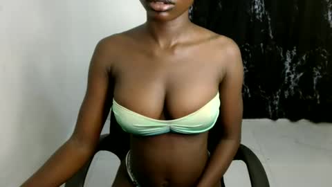 Mila online show from 25, 3, 2026