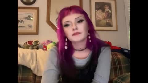    online show from 22, 10, 2025