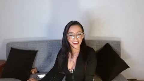 Snapshot of nat4youlove chatting on 12, 1, 2025 nathalia online show from 12, 1, 2025