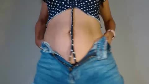 Snapshot of nat4youlove chatting on 14, 1, 2025 nathalia online show from 14, 1, 2025