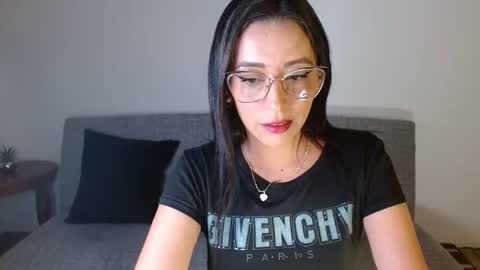 Snapshot of nat4youlove chatting on 19, 1, 2025 nathalia online show from 19, 1, 2025