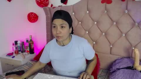 nat_evans8 online show from 26, 2, 2026