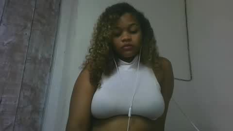 natachazz online show from 7, 4, 2026