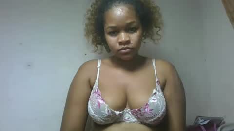 natachazz online show from 13, 4, 2026
