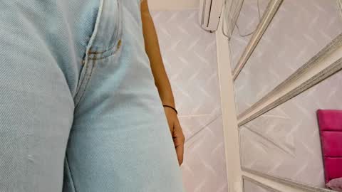 Naty  online show from 28, 12, 2024