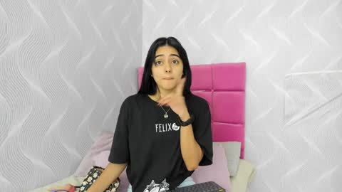 Naty  online show from 5, 1, 2025