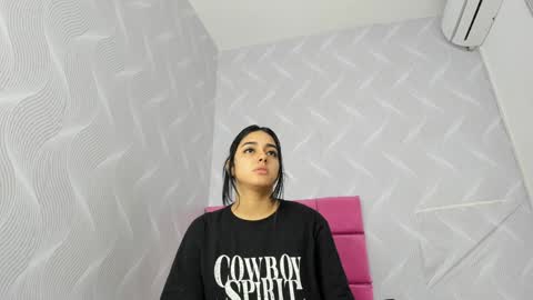 Naty  online show from 9, 1, 2025