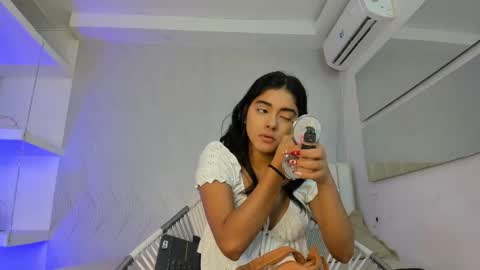 Naty  online show from 29, 9, 2025
