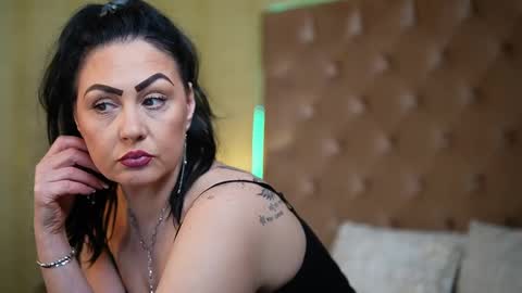  Natalia  online show from 9, 2, 2025
