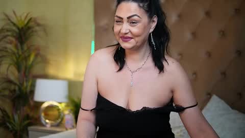  Natalia  online show from 10, 2, 2025