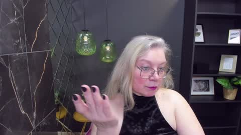 Snapshot of natalicloud chatting on 6, 12, 2024 NataliCloud online show from 6, 12, 2024