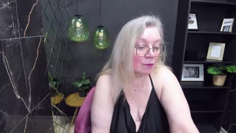 Snapshot of natalicloud chatting on 22, 2, 2025 NataliCloud online show from 22, 2, 2025