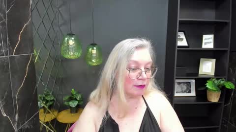 Snapshot of natalicloud chatting on 9, 3, 2025 NataliCloud online show from 9, 3, 2025