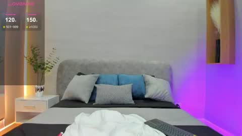 NATALIE BLAZE online show from 9, 6, 2026