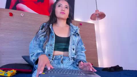Snapshot of natalie_garciia chatting on 21, 2, 2026 online show from 21, 2, 2026