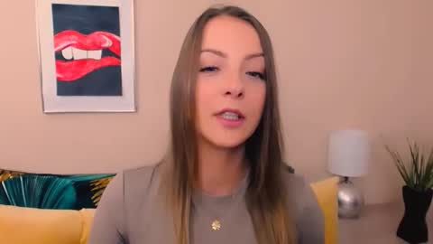 Snapshot of natalie_live chatting on 21, 5, 2026 NatalieSexy online show from 21, 5, 2026