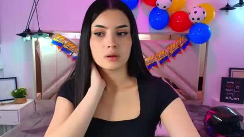 Snapshot of natalie_loffreda chatting on 16, 6, 2026 natalie online show from 16, 6, 2026