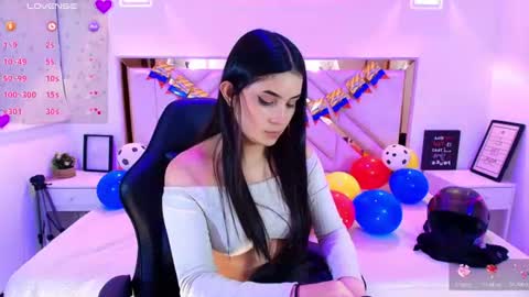 Snapshot of natalie_loffreda chatting on 27, 6, 2026 natalie online show from 27, 6, 2026
