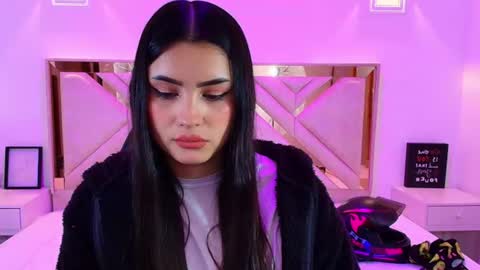 Snapshot of natalie_loffreda chatting on 13, 7, 2026 natalie online show from 13, 7, 2026