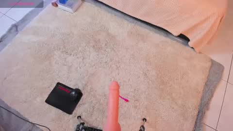 Snapshot of natalie_swetty chatting on 4, 12, 2024 Natalie online show from 4, 12, 2024