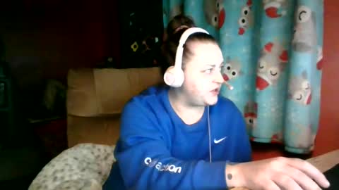 Snapshot of nataliedays chatting on 12, 1, 2025 Natalie online show from 12, 1, 2025