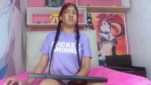 Snapshot of natalieevansx chatting on 18, 12, 2024 natalieevansx online show from 18, 12, 2024