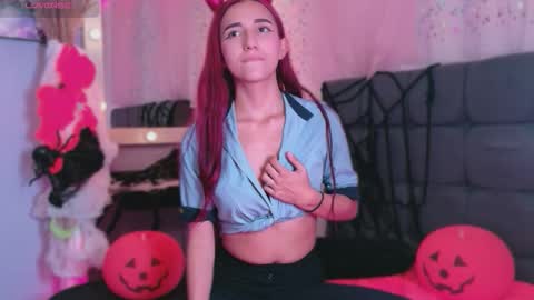 natalliapradas online show from 21, 10, 2025